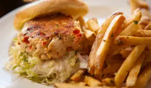 crab cake sandwich 