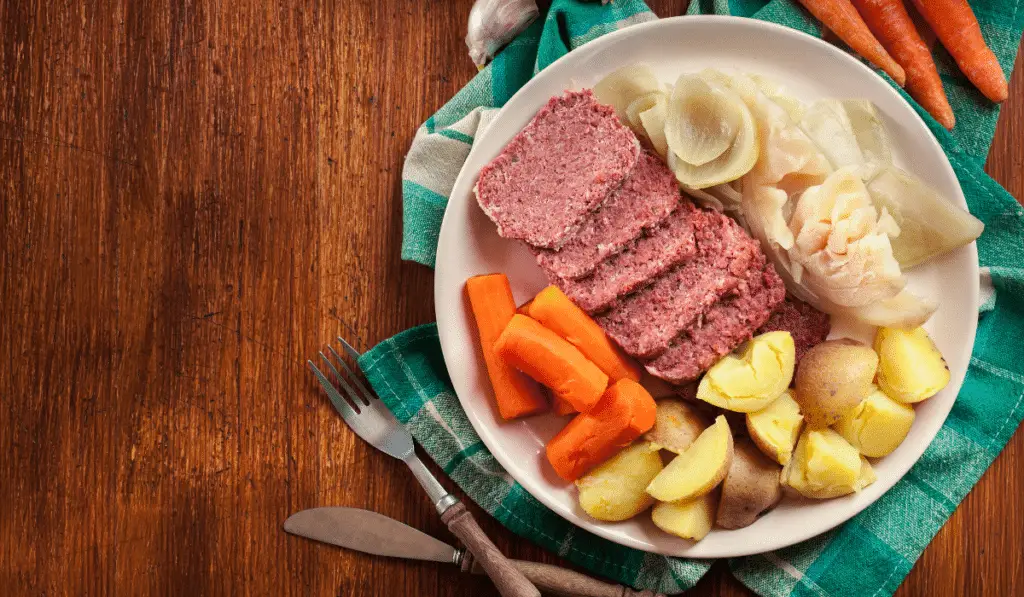 Instant Pot Corned Beef and Cabbage